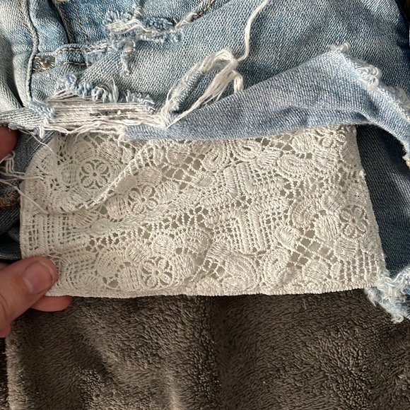 American eagle jean shorts with lace pockets - Picture 2 of 2